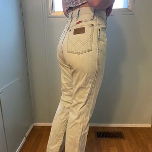 Vintage light-wash Wrangler Jeans